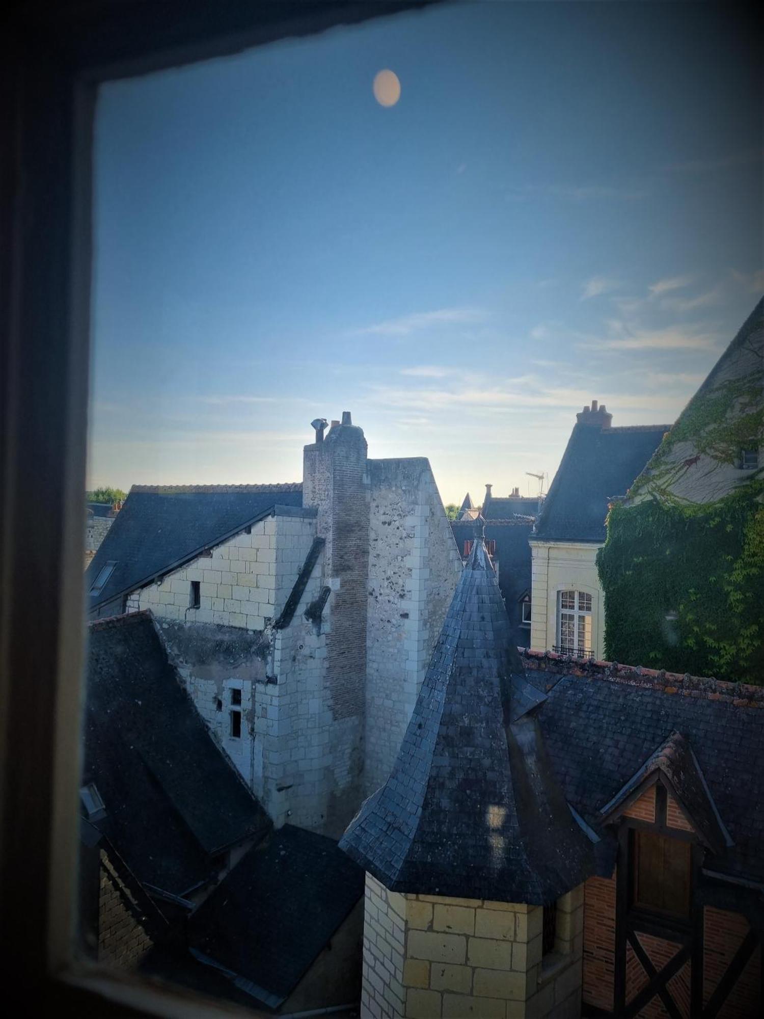 Le Jeanne D'Arc Appartement Chinon Buitenkant foto